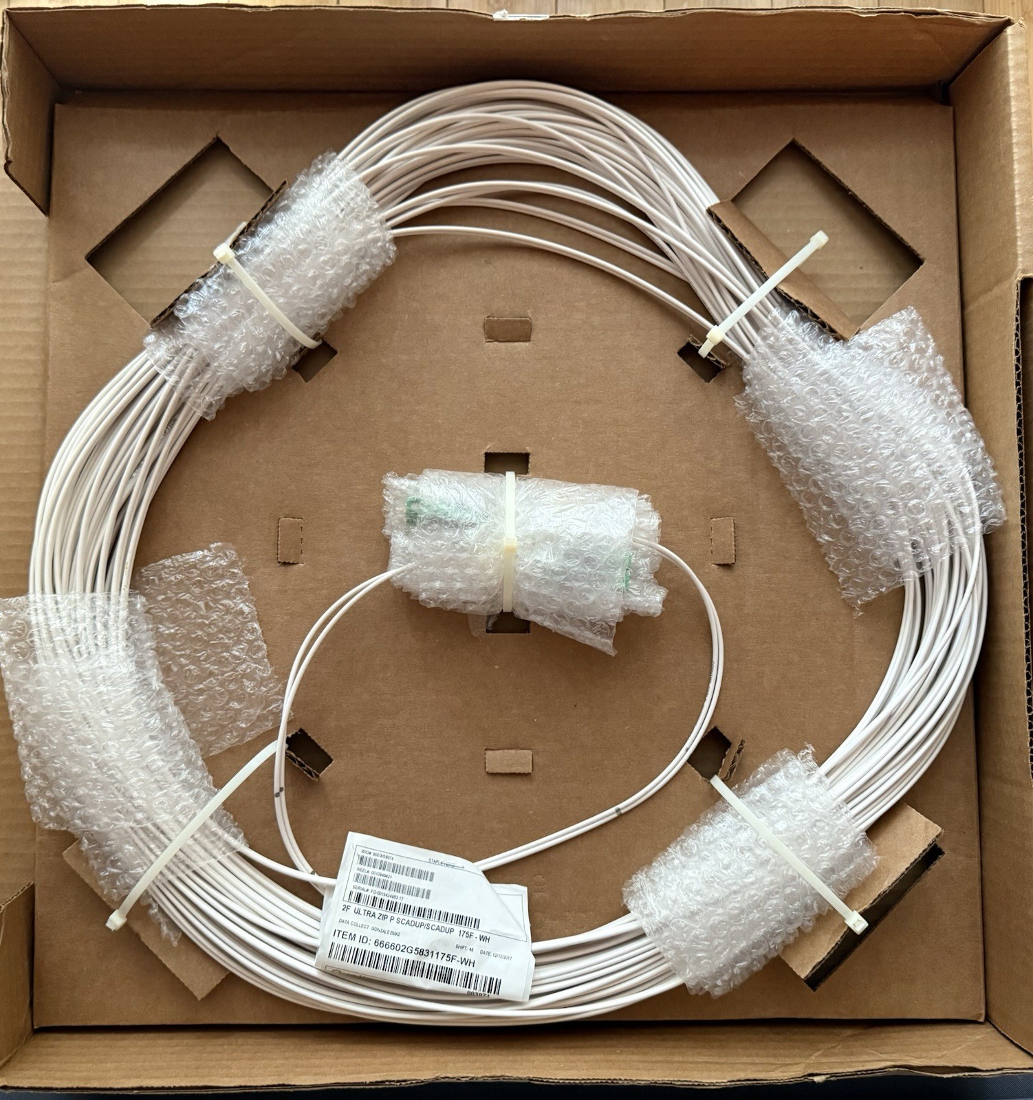 Corning 444401G2831225F-WH SC/APC-SC/APC Simplex SM Patch Cord, 225ft OS2 Plenum