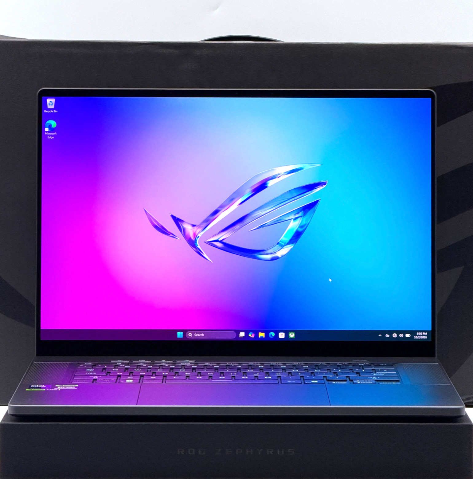 Open Box ROG Zephyrus G16 GU605 OLED 2.9 GHz Ultra 9 285H 32GB 2TB SSD RTX 5080