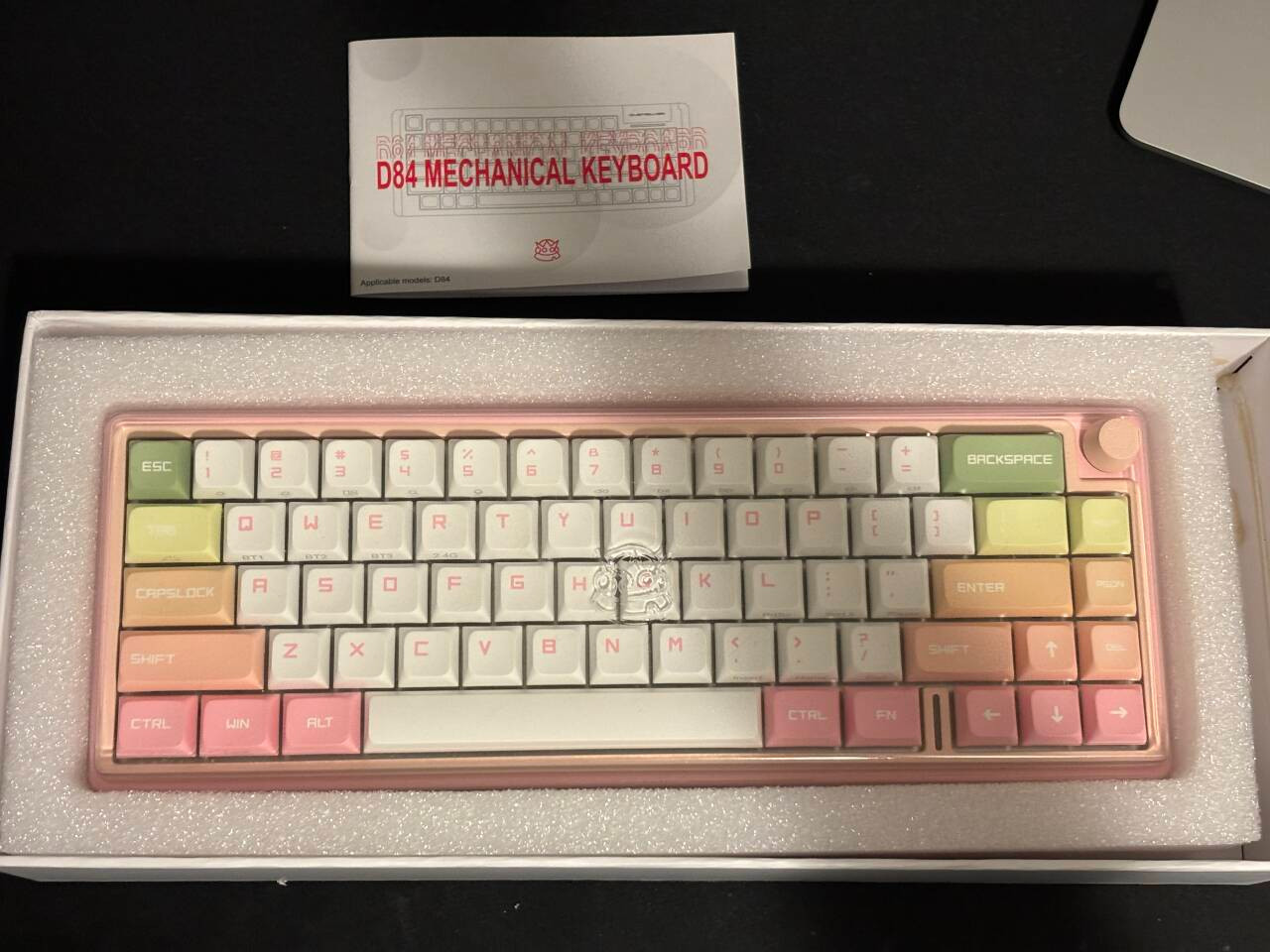 Dustsilver D66 Key Mechanical Gaming Keyboard Cute Style RGB Wired