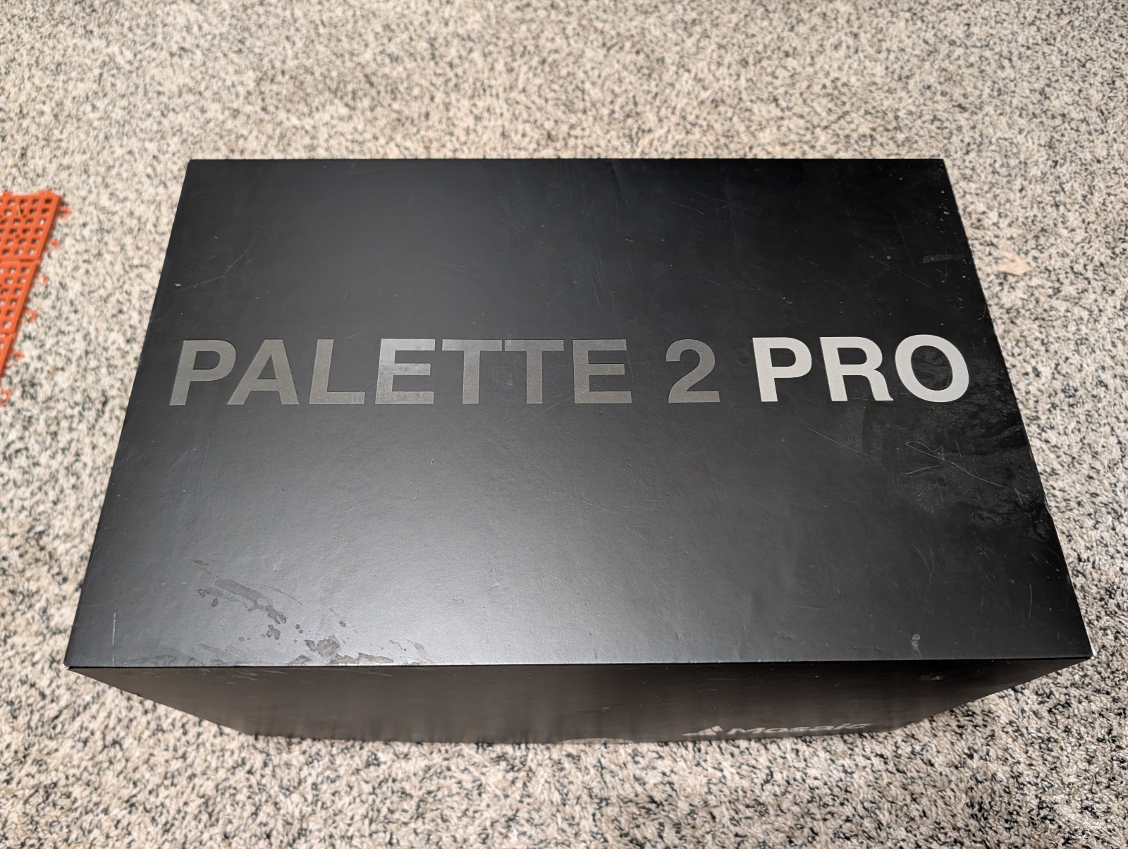 Palette 2 Pro, with Canvas Hub