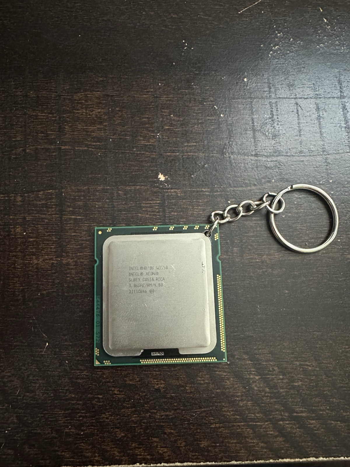 Intel Xeon E5-1650 3.20GHz 6-Core LGA2011 SLBEY CPU Processor Keychain