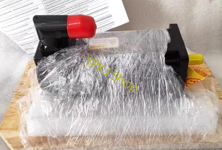 1PCS Brand NEW VPL-B0753E-PJ12AS VPLB0753EPJ12AS Servo motor delivery Fedex/DHL