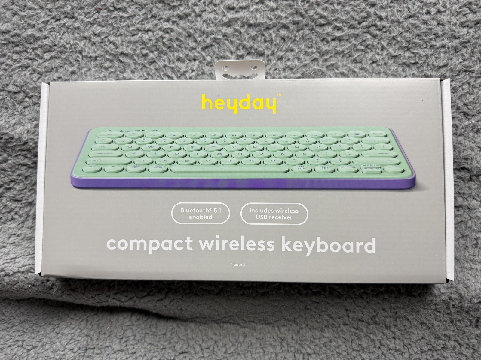 heyday Compact Wireless Keyboard Bluetooth 5.1 USB Receiver Spring Teal 33 ft