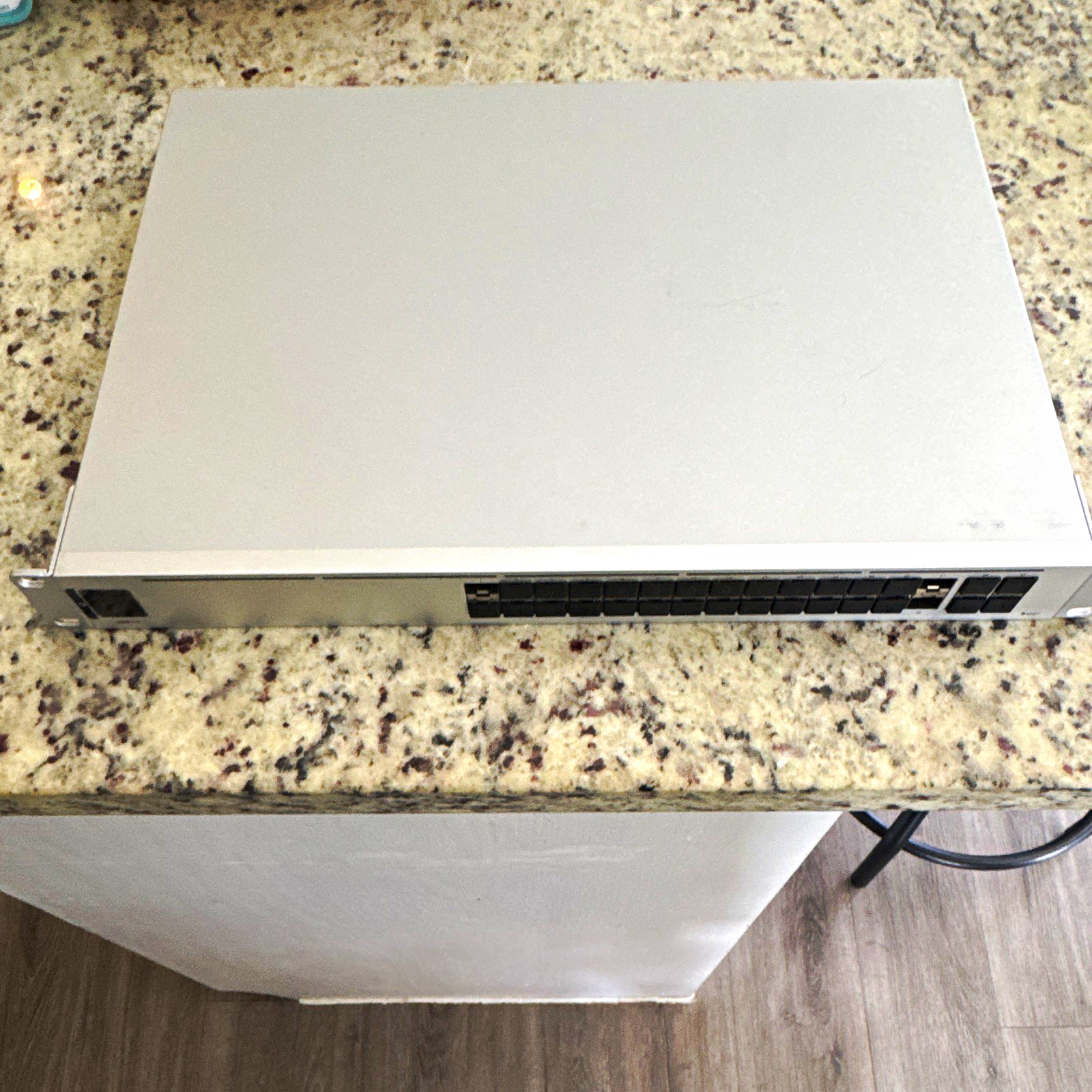 Ubiquiti UniFi USW-Pro-Aggregation 32-Port SFP+ 10GbE Rack Switch