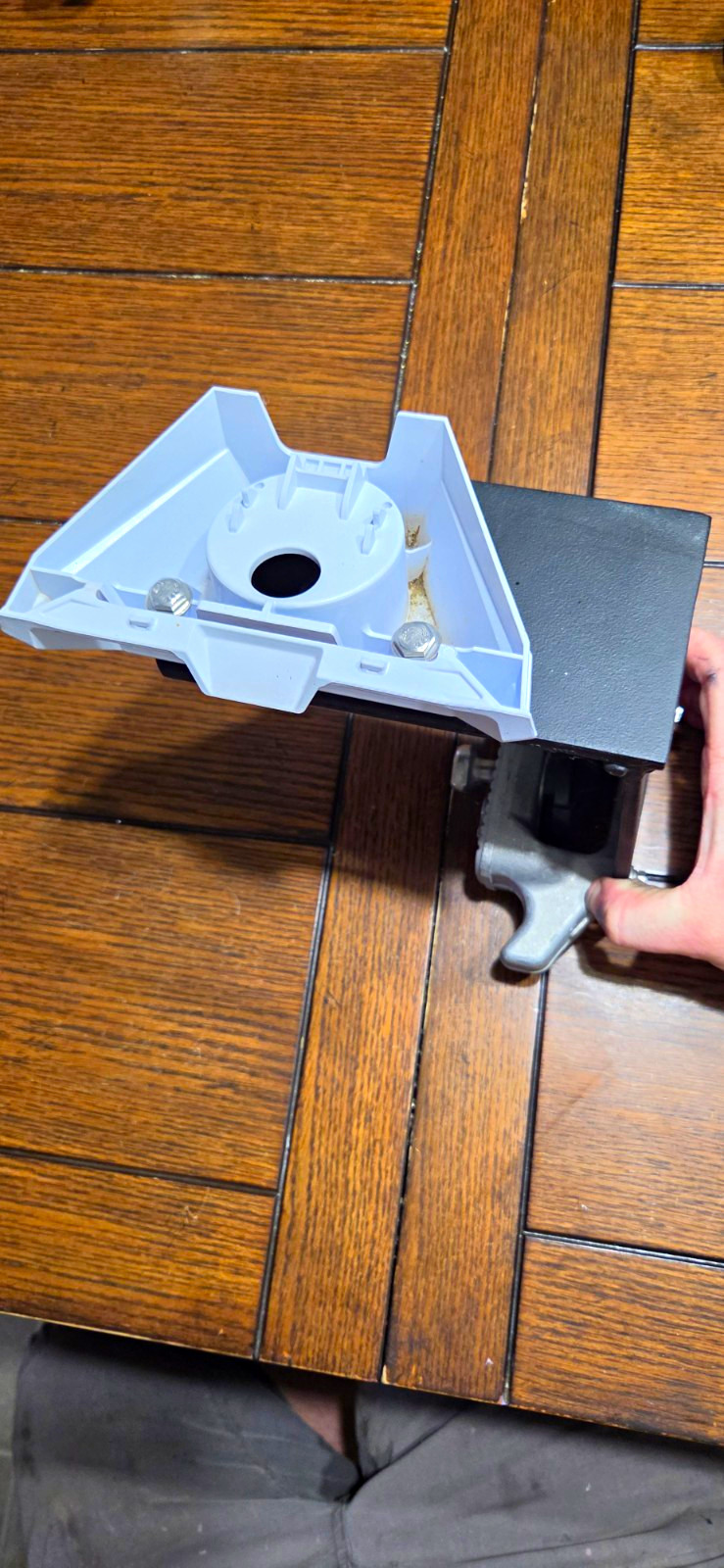 Starlink Mini Mount For Nissan Utilitrack