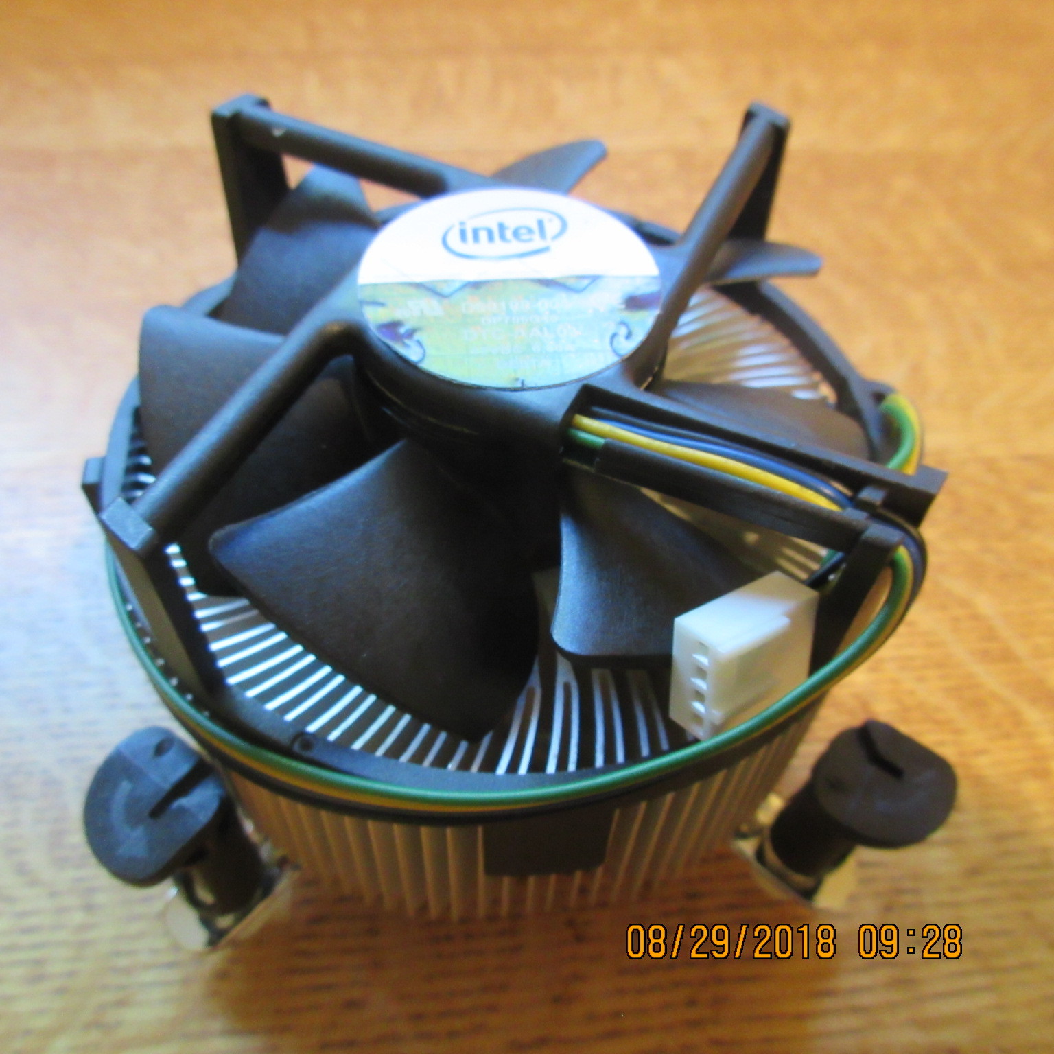 Intel D60188-001 Socket LGA775 Copper Core CPU Heat Sink and Fan (New, Genuine)