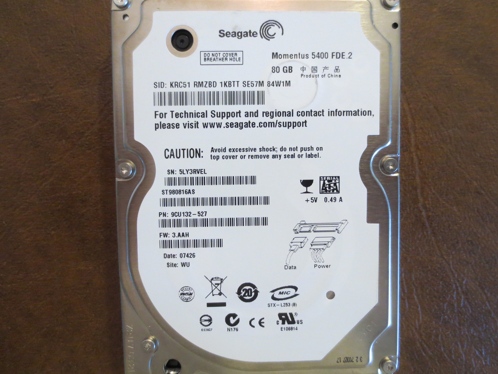 Seagate ST980816AS 9CU132-527 FW:3.AAH WU 80gb 2.5" Sata Hard drive