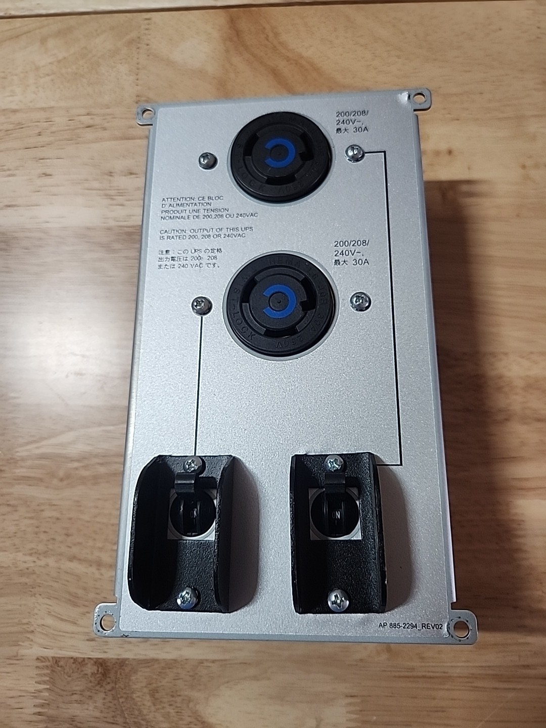 APC AP-885-2294 Back Panel Breaker Output Module 
