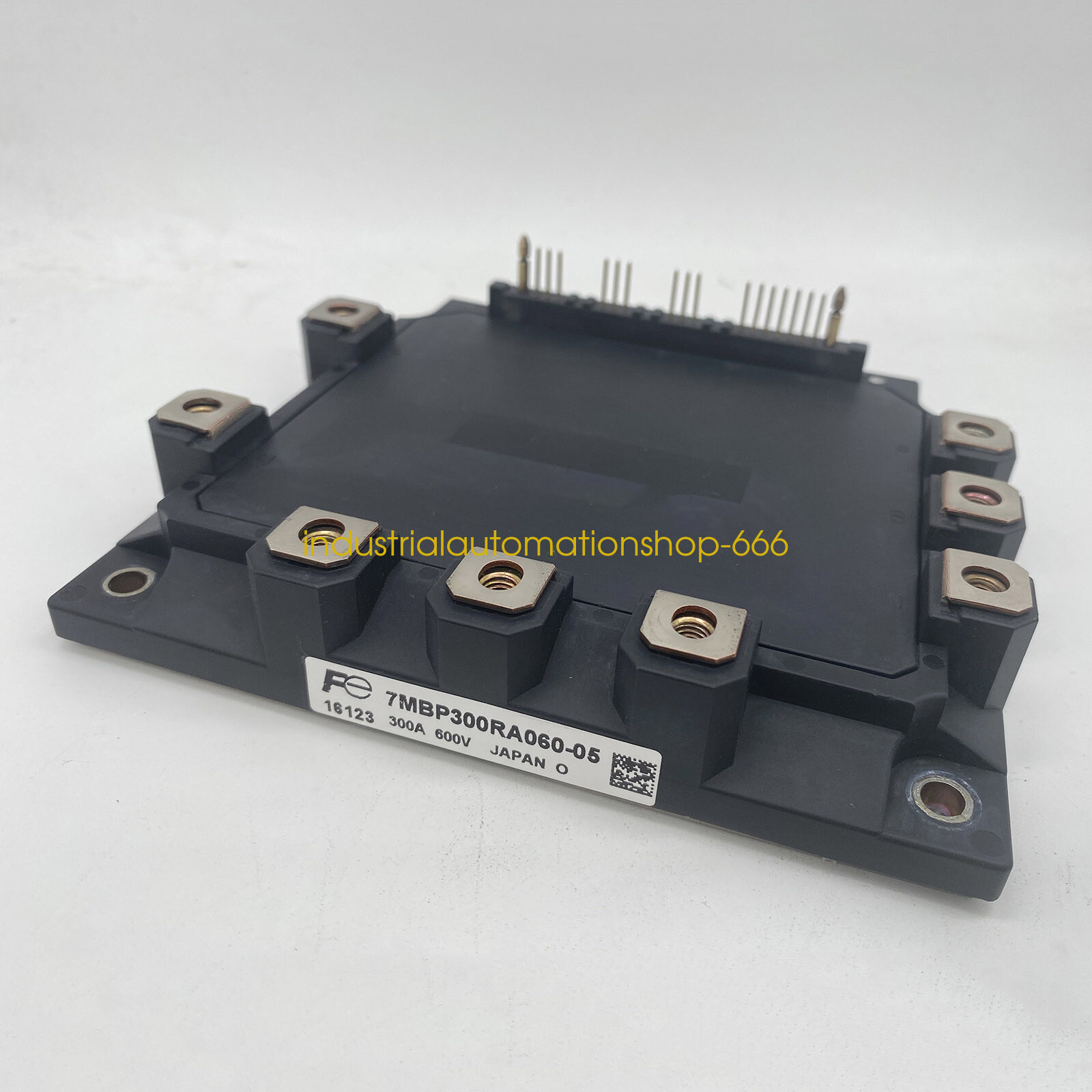1PCS New FUJI Power module 7MBP300RA060-05 Via DHL or FedEX