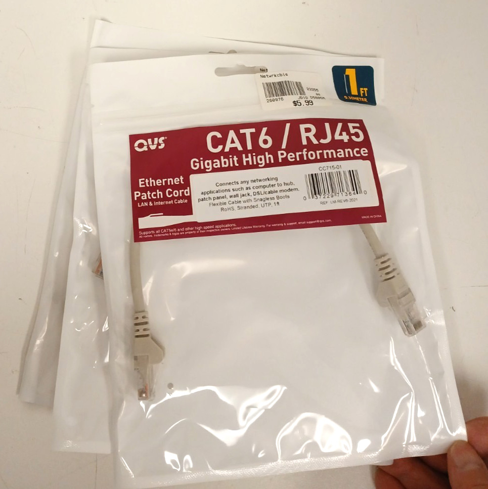 Set of 3 QVS CAT6/RJ45 Gigabit high Performance UTP Ethernet Patch Cord, 1ft