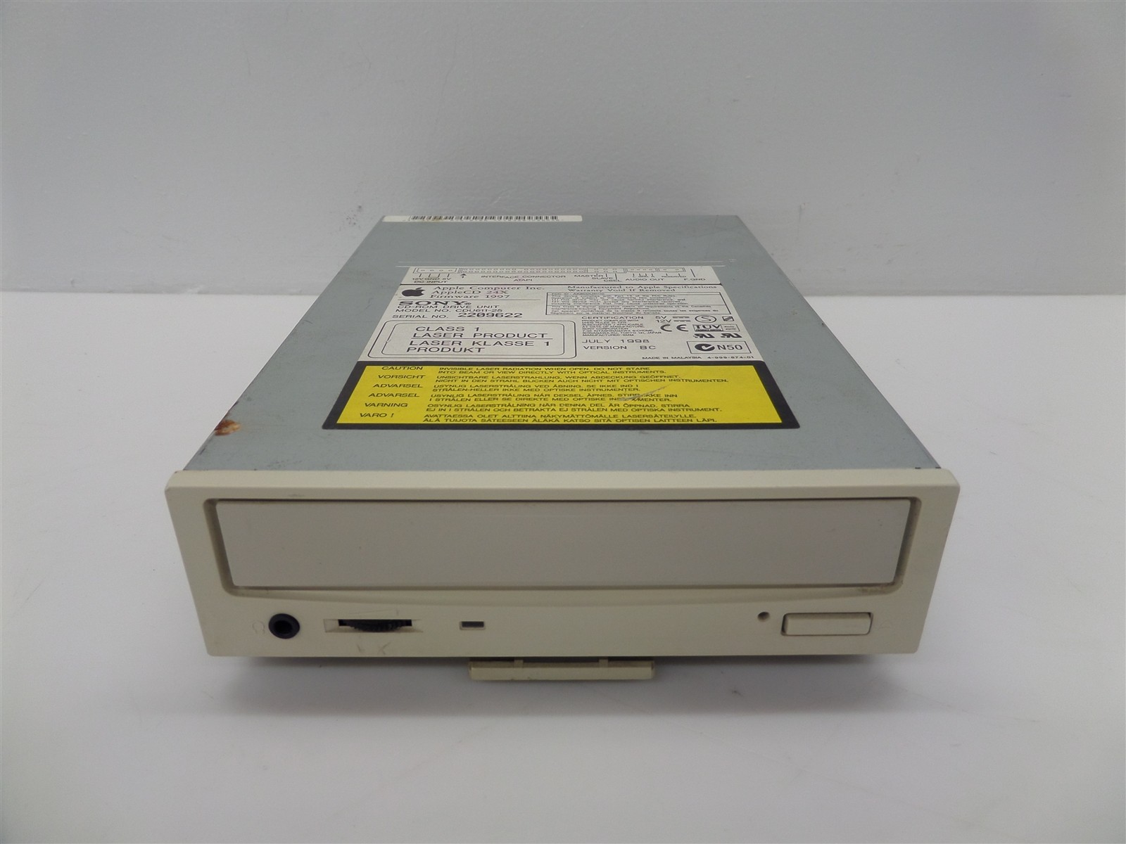 Apple Sony CDU611-25 AppleCD 24X CD-ROM Drive - Beige Bezel