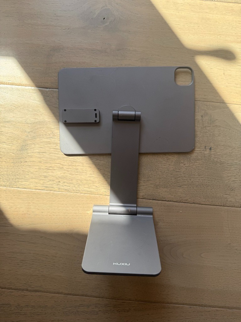 KUXIU X33Pro Max Foldable Magnetic Charging Stand iPad Pro 11-inch (M4) See Pics