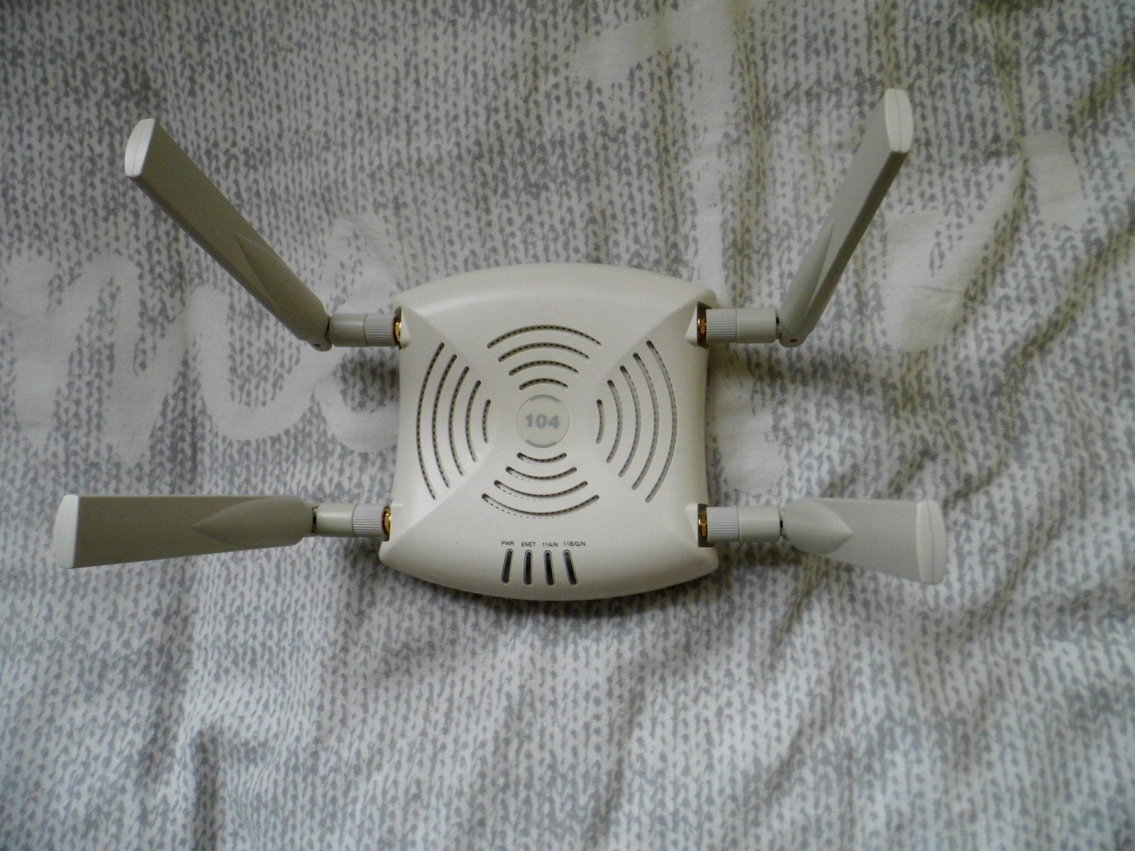 Aruba Networks AP-104 Access Point 2x2 MIMO Dual Band 2.4GHz/5GHz 4 Ext Ant