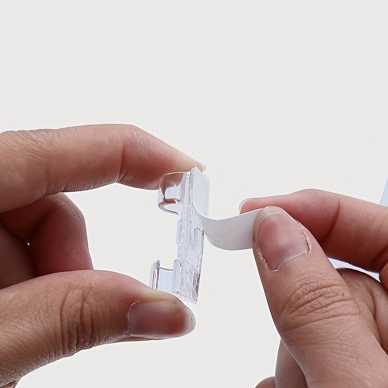 Durable Plastic-Built Anti-Slip Self-Adhesive Compact 100PCS Plastic Cable Clips