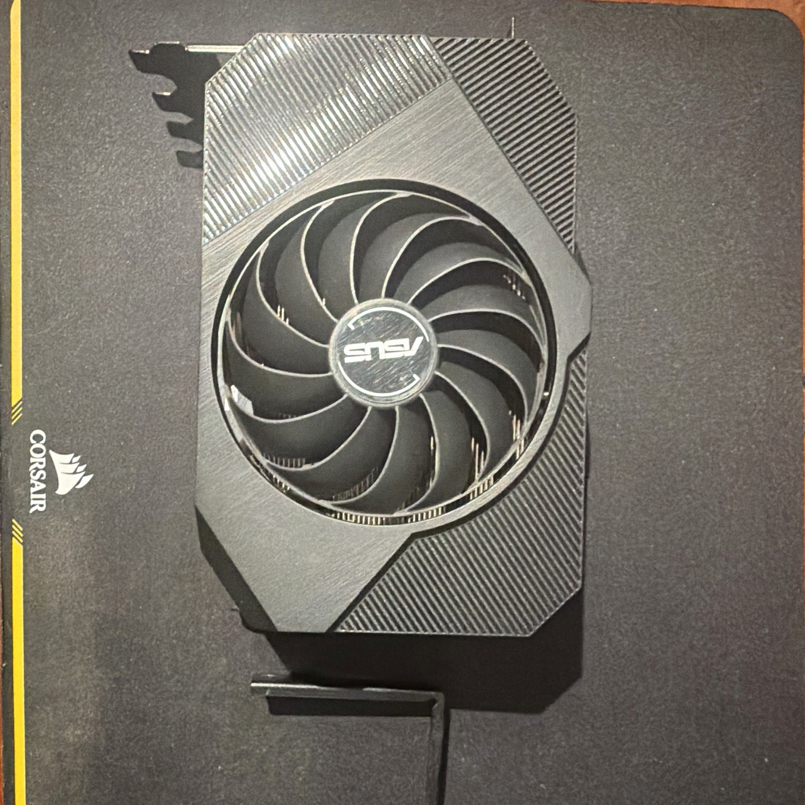 ASUS NVIDIA GeForce RTX PCIe SFF Graphics Card, Single Fan Heatsink Cooler