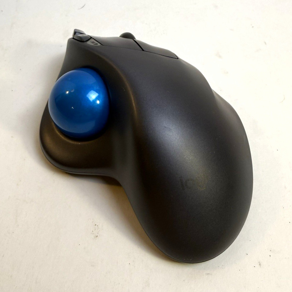 Logitech M570 Wireless Optical Trackball Mouse 1000 DPI 5-Button Black/Blue