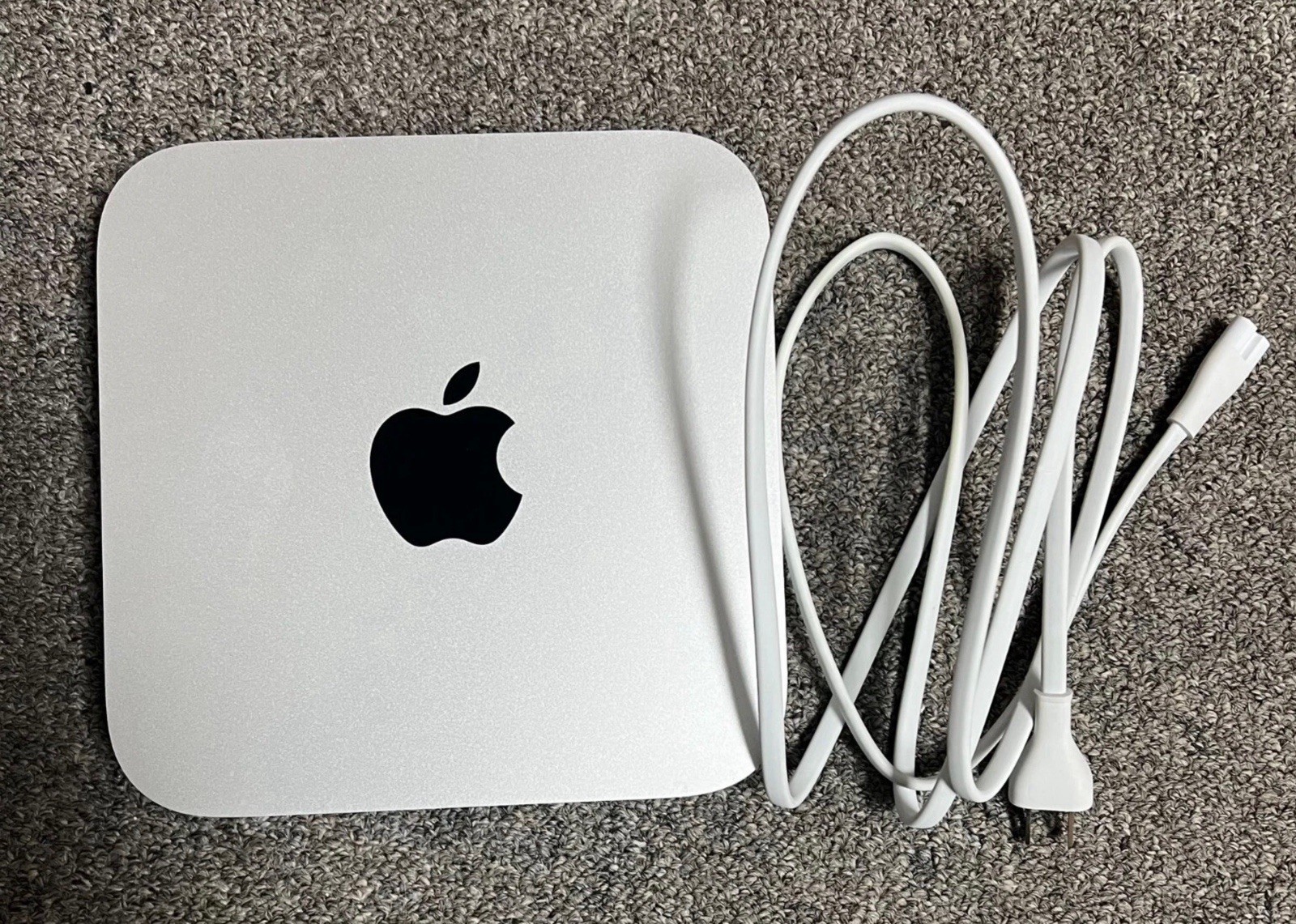Apple 2014 Mac Mini 1.4GHz Core 15500GB 4GB MGEM2LL