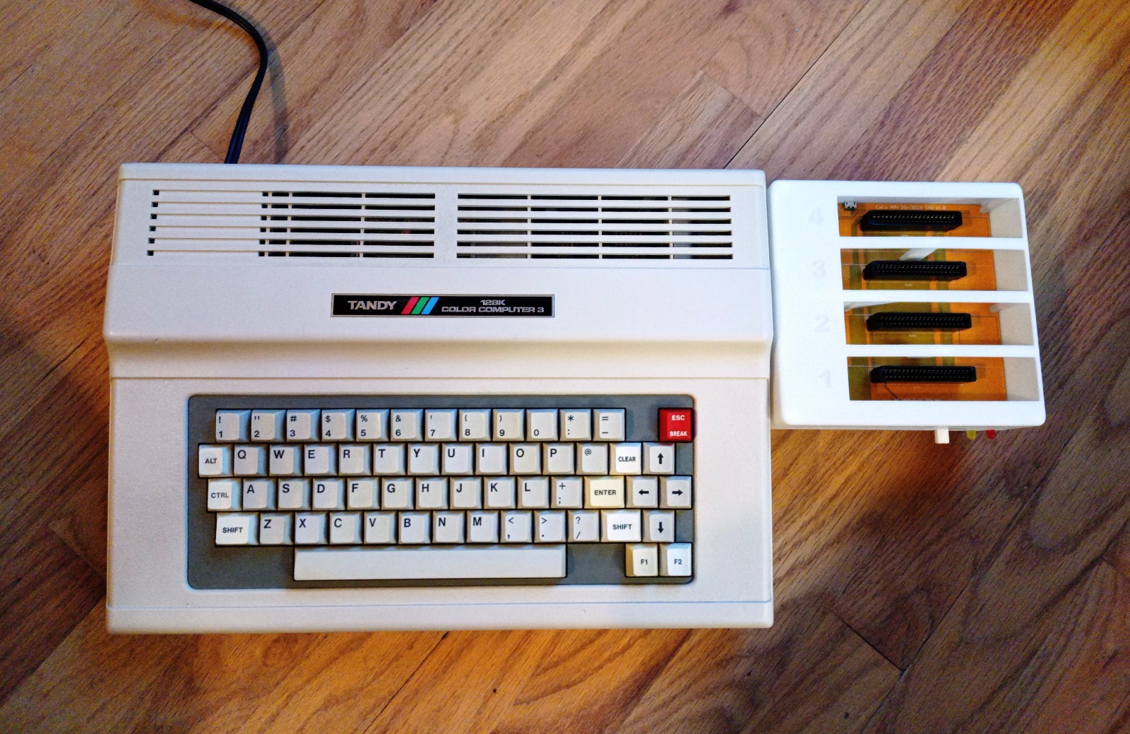 Tandy Multi-Pak Interface MPI 26-3024 New Model TRS-80 Color Computer Colour