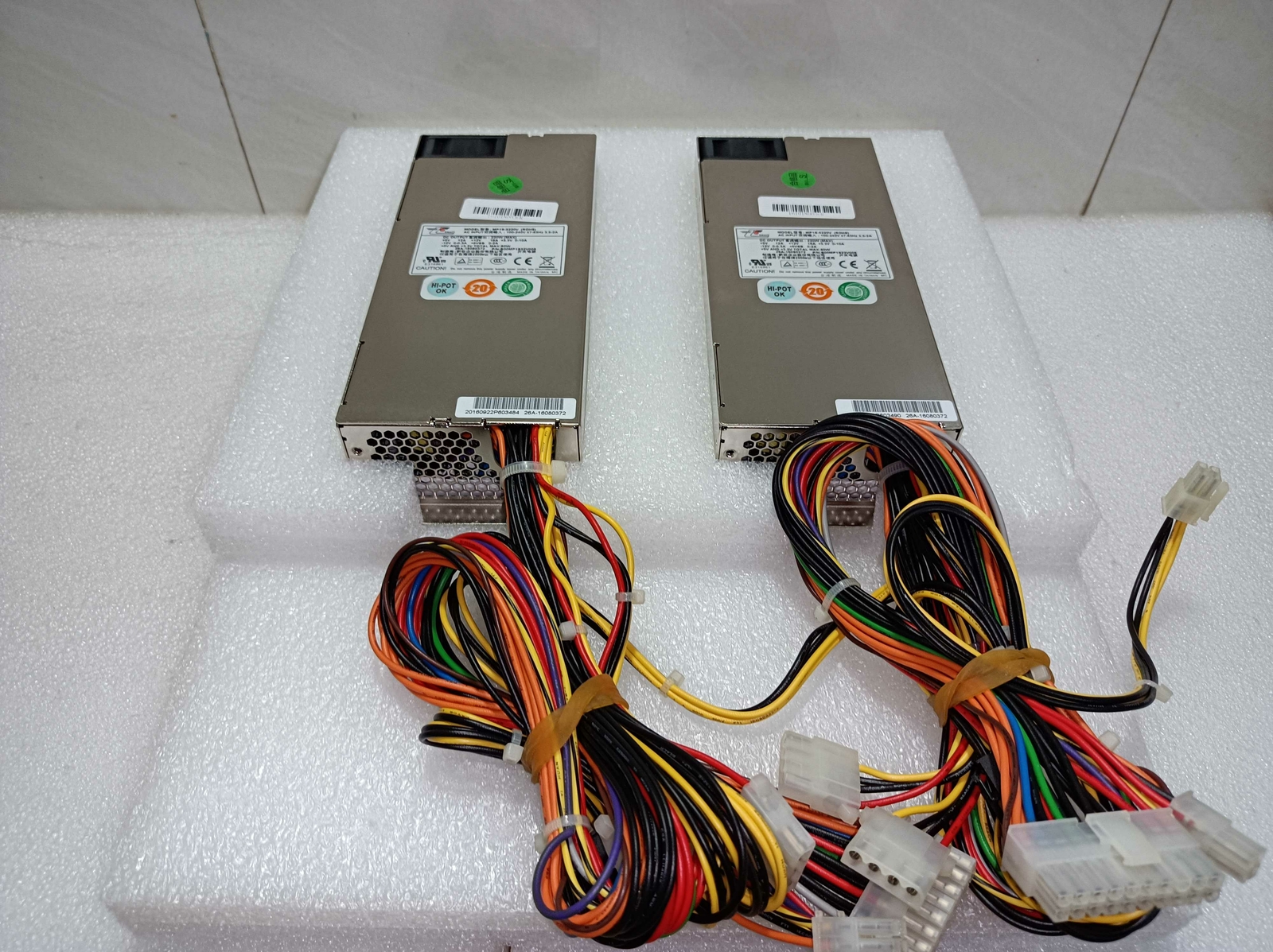 1pcs for EMACS MP1S-5220V server power supply