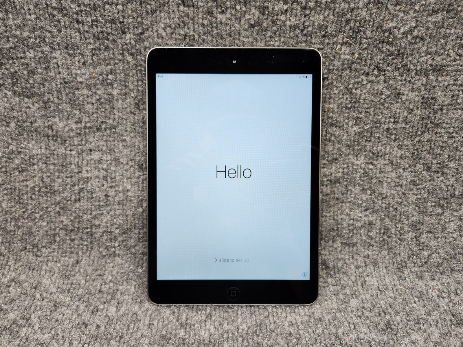 Apple iPad Mini 1st Generation A1432 16GB Black/Gray 7.9" Touchscreen Tablet