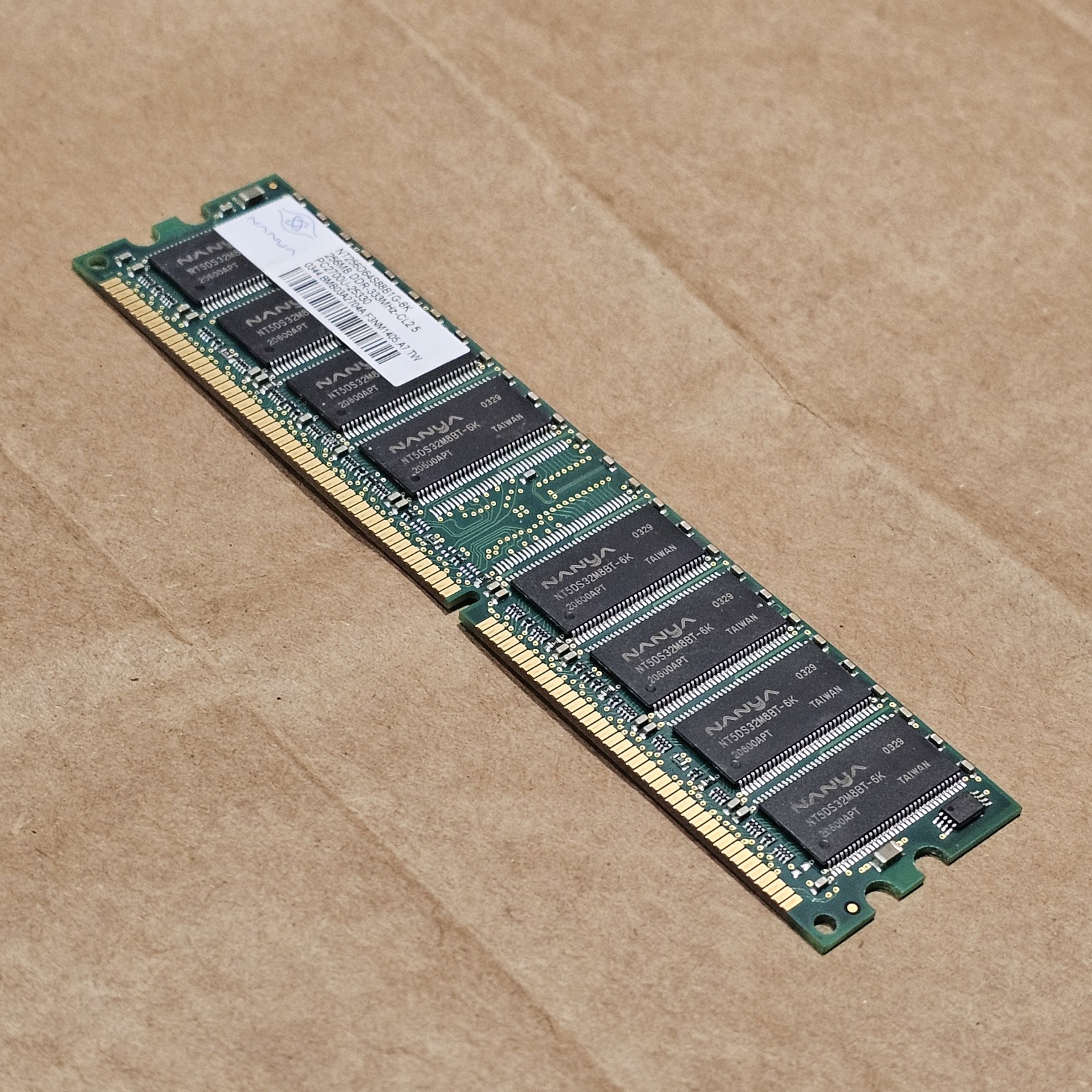 1x256mb Nanya PC-2700U DDR1 SDRAM Desktop RAM Memory NT256D64S88B1G-6K