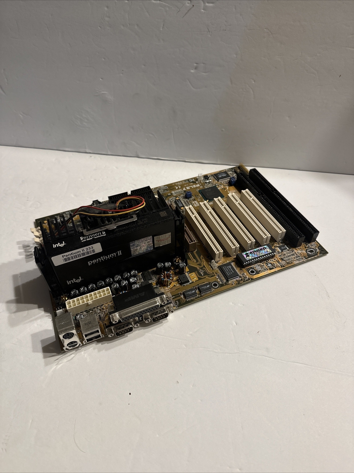 MOTHERBOARD ECS ELITEGROUP Not Tested