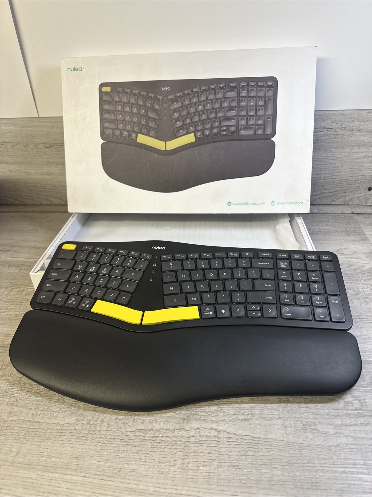 Nulea HD315 Ergonomic Split Keyboard Wireless Bluetooth Rechargeable Black