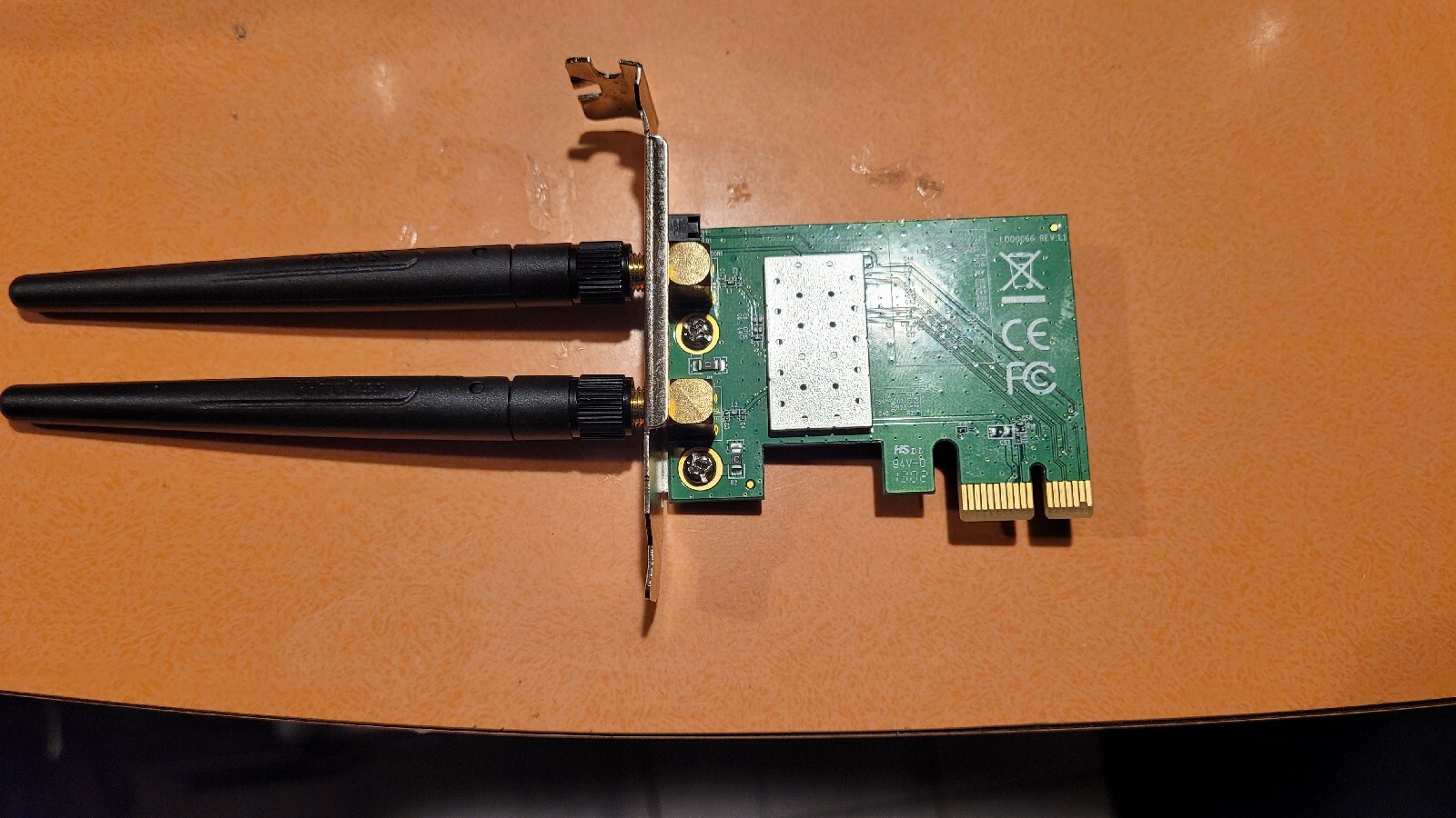 SIIG DP Wireless-N PCI Express Wi-Fi Adapter Dual Antenna 2.4GHz (CN-WR0811-S1)
