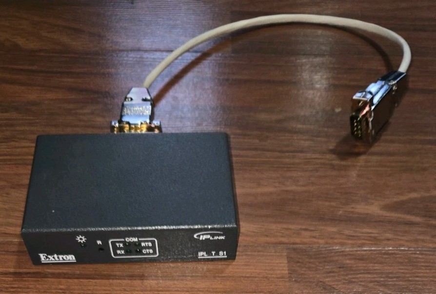 Extron IPL T S1 Serial Port IP Link Control Processor, Cord, Mini Gender Changer