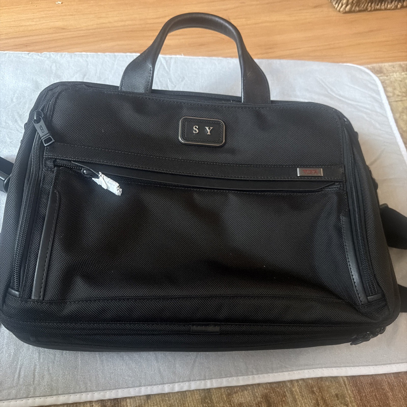 Tumi Alpha Compact Large Screen Laptop Briefcase MSRP $575 Monogramed S.Y