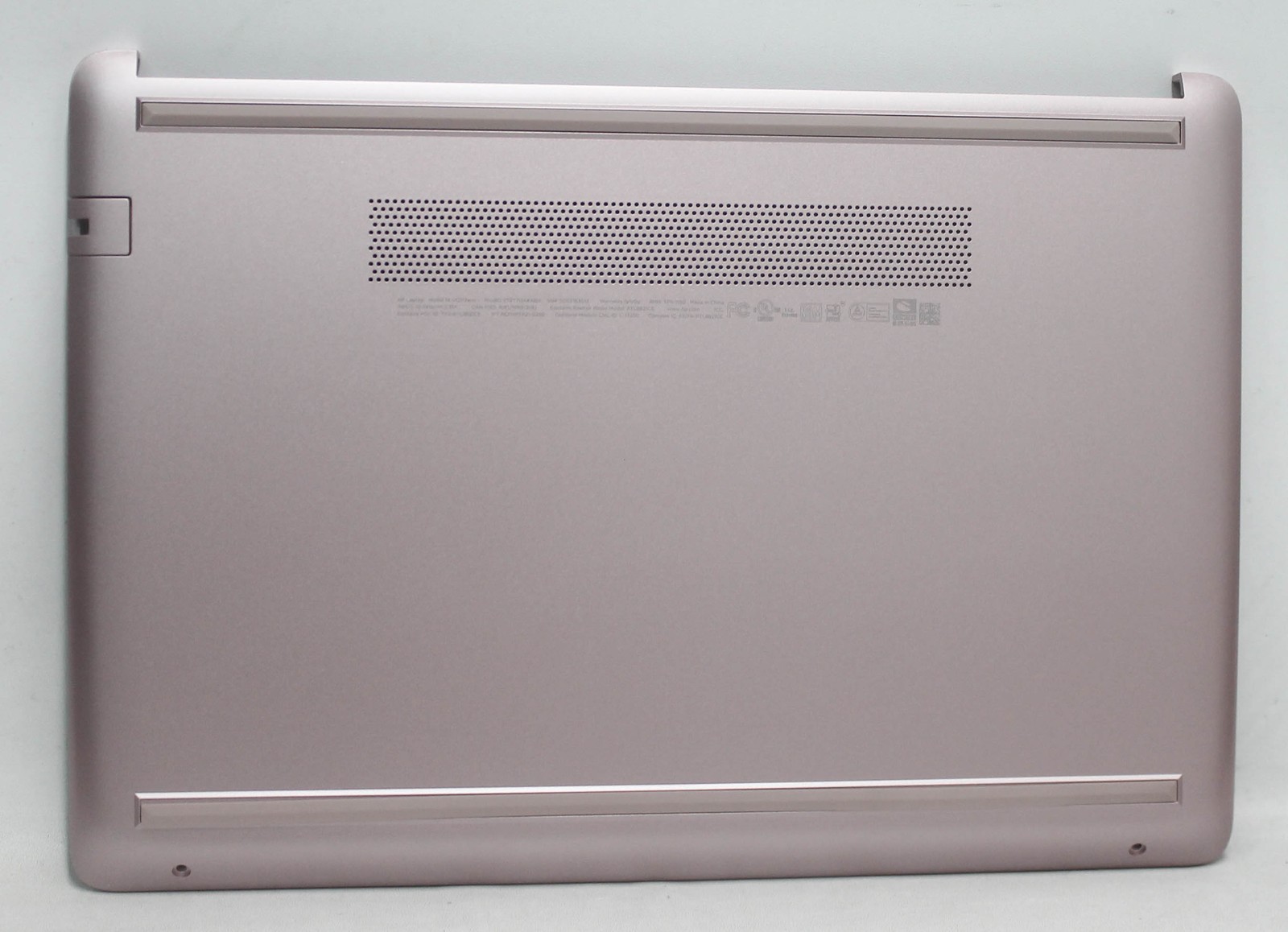M93460-001 HP Bottom Base Cover Rsp Non Sd Obp 14-Cf2112Wm 14-Cf2704Ds "GRADE A"