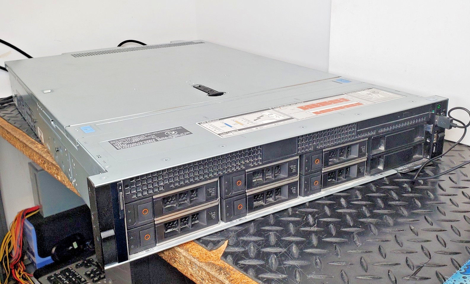 Dell PowerEdge R540 1x Intel Xeon Silver 4116 Server 8Gb Ram No HDDs