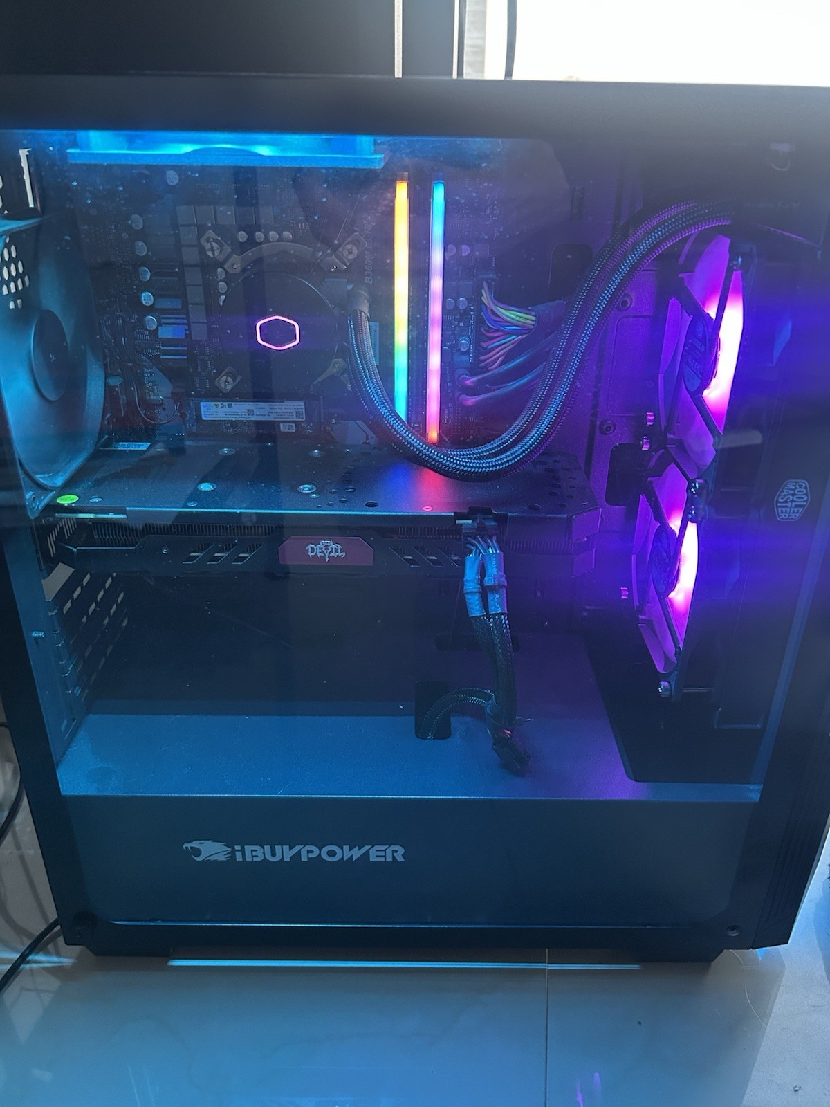 iBUYPOWER Gaming Desktop Tower Black RGB Lighting Liquid Cooling USB 3.0