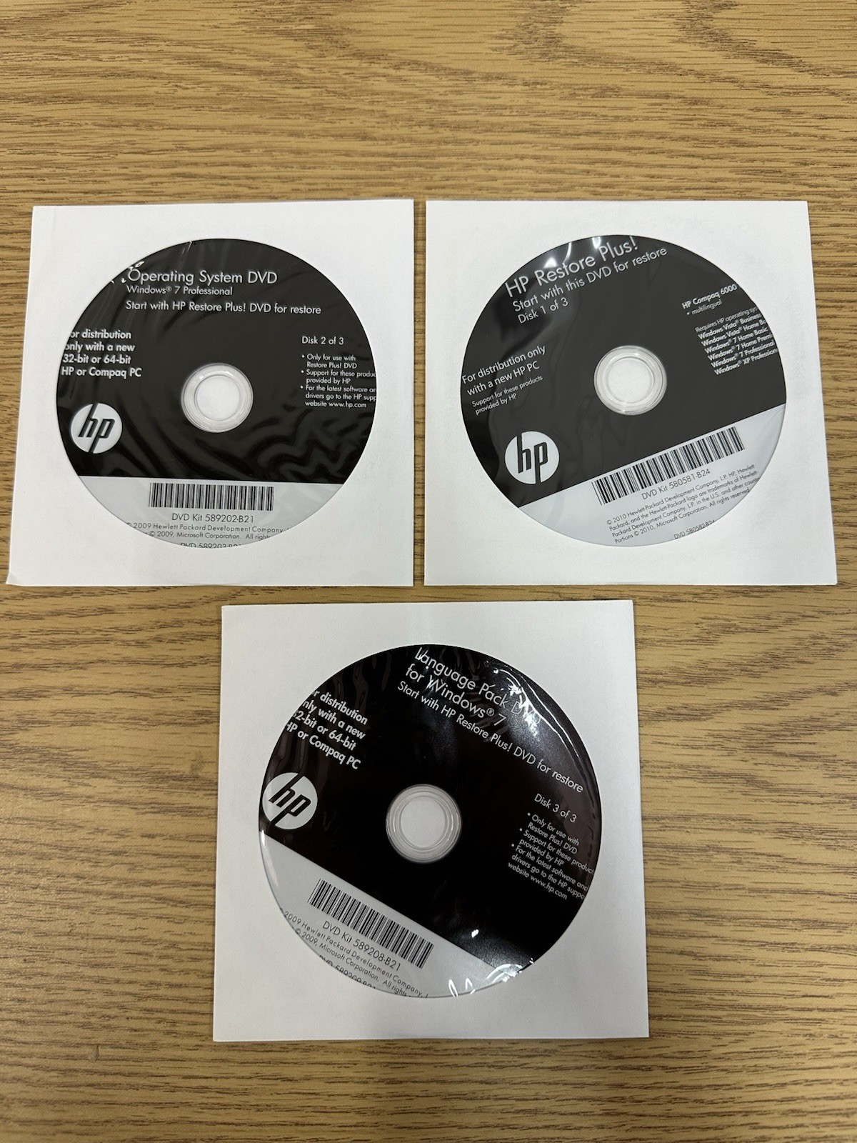 HP Restore Plus Microsoft Windows 7 Professional Recovery DVD'S (3)