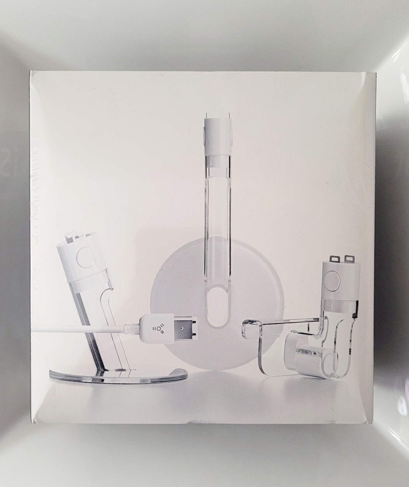 NEW Apple iSight Accessory Kit M9314G/A  | FACTORY SEALED |