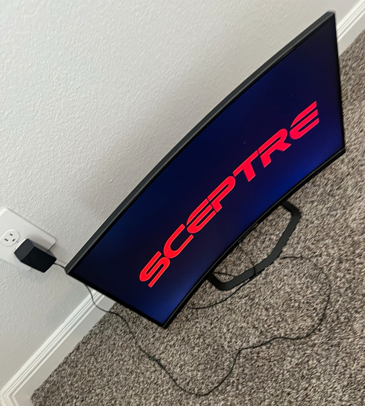 Sceptre 31-39.9 in Curved Screen Monitor 16:9 Aspect Ratio, Black, Model Sceptre