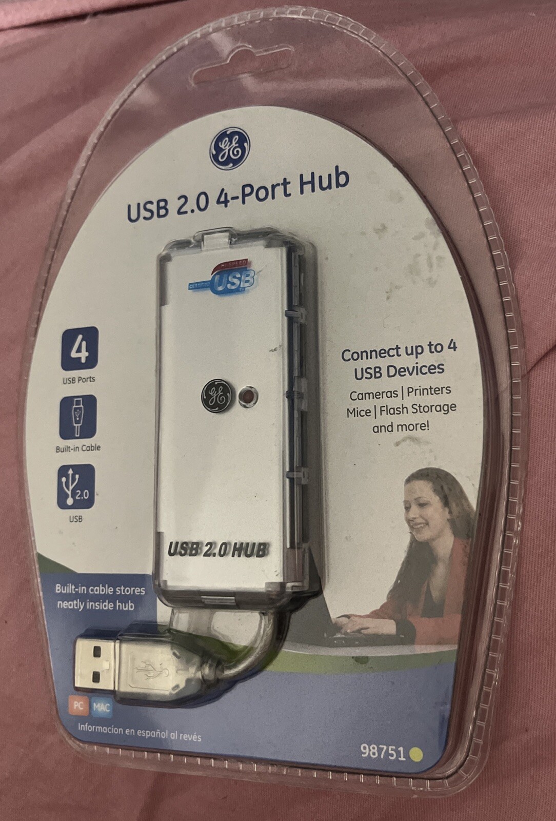 GE High Speed USB 2.0 4-Port Hub Built in Cable #98751 New Factory Sealed