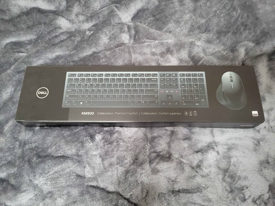 Dell Premier KM900 Keyboard and Mouse - Graphite KM900-GR-US