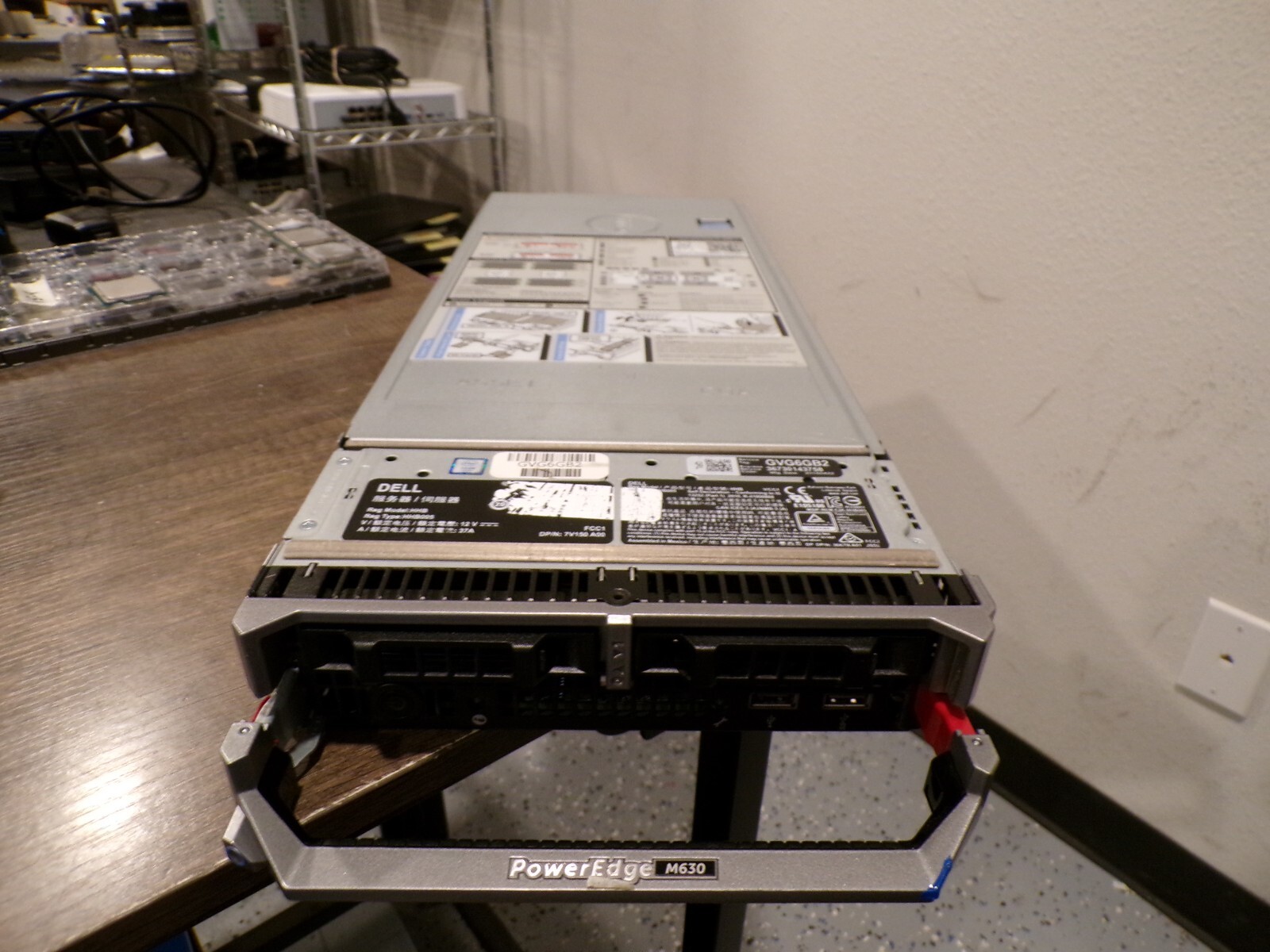 Dell PowerEdge M630 Blade Server Chassis, NO CPU + NO RAM + NO STORAGE