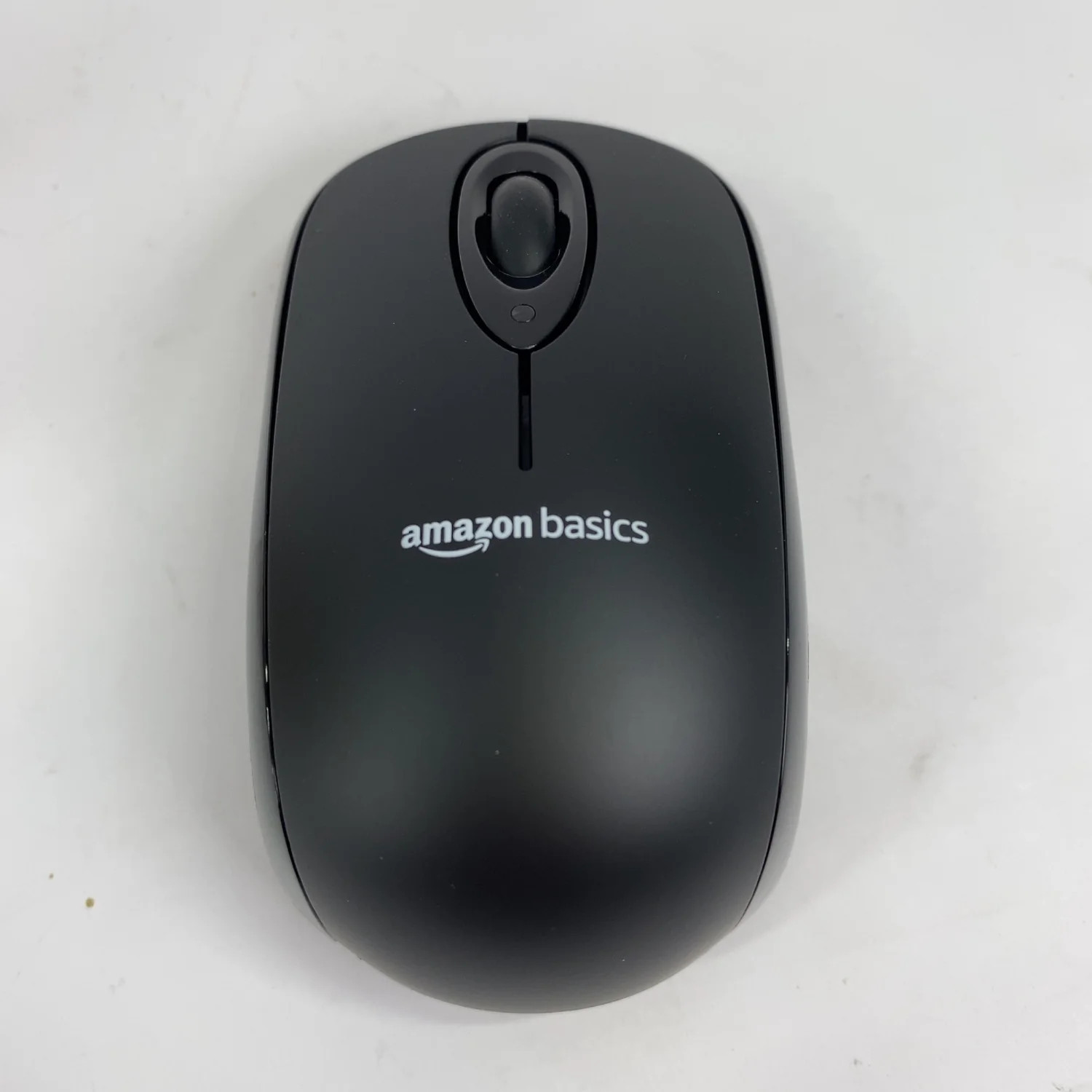 Amazon Basics Wireless Mouse HM8126