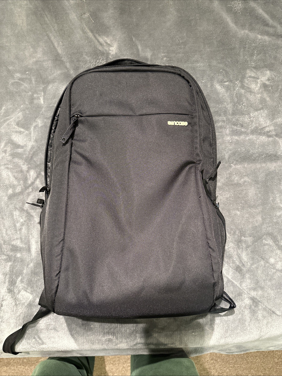 Incase Icon Laptop Backpack Black, Multiple Compartments 11 Pockets.