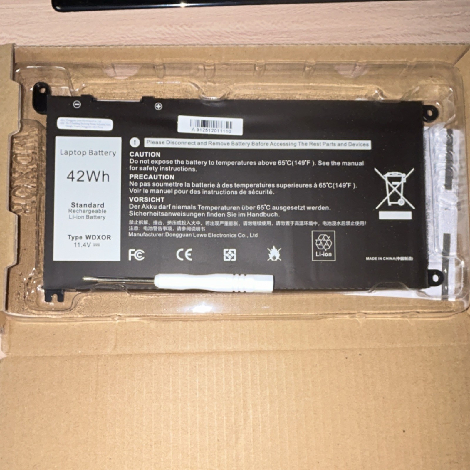 WDXOR 42Wh 11.4V Li-Ion Standard Rechargeable Laptop Battery for Dell Black
