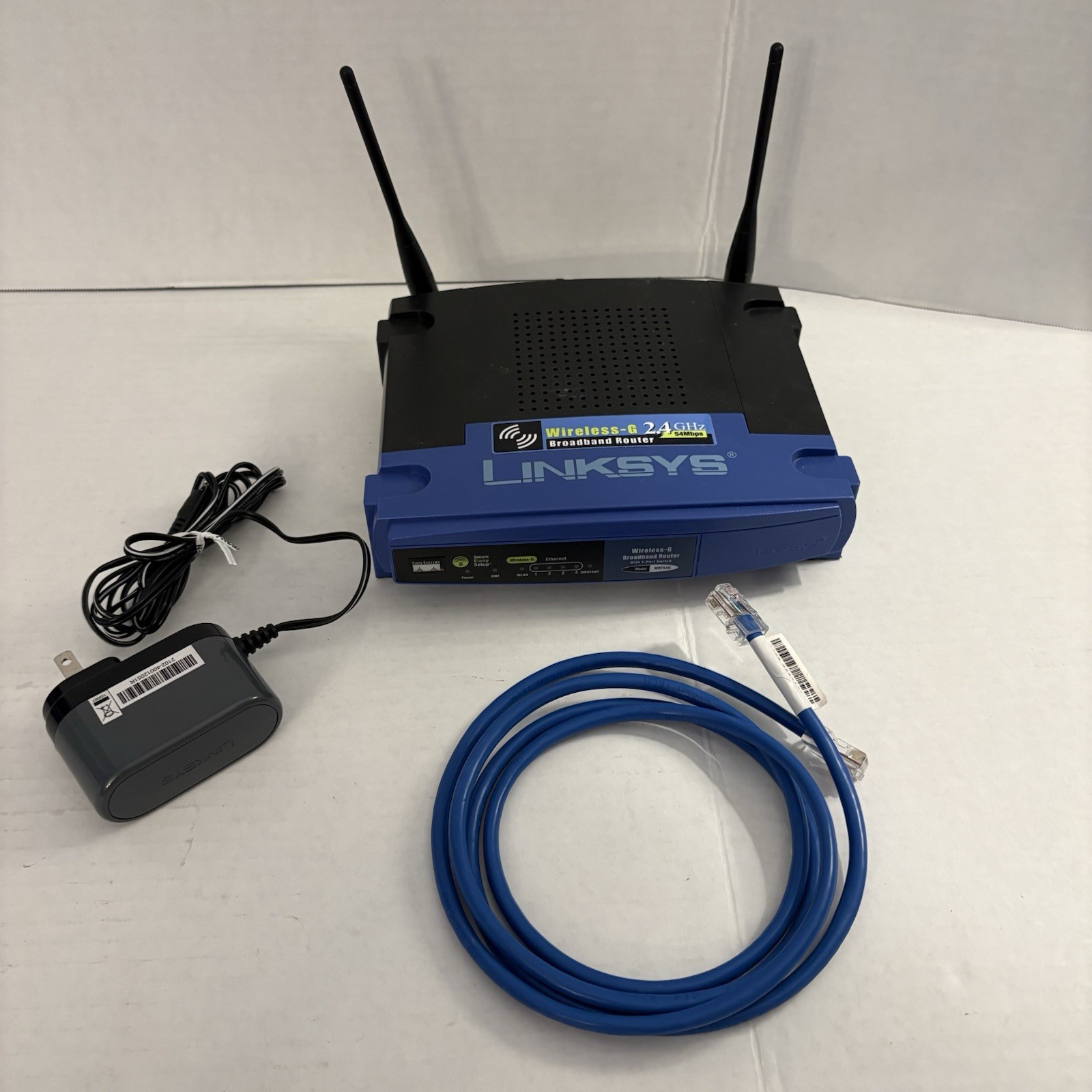 Linksys WRT54G v5 Wireless-G Bundle  Router 2.4GHz 54Mbps w/ Power Adapter 
