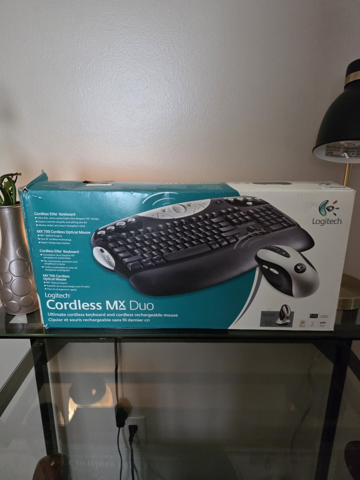 Logitech MX Duo Cordless Wireless Black Keyboard w/ Wireless Optical Mouse
