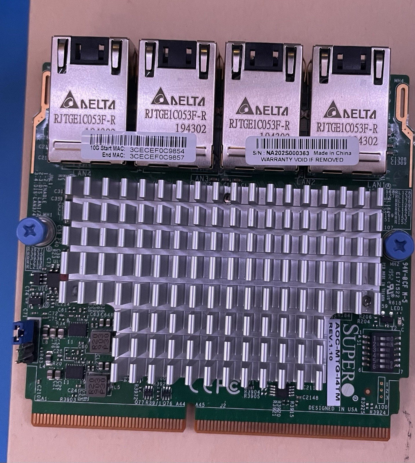 Supermicro AOC-MGP-i4TM 4-Port 10GbE RJ-45 PCIe Wired Network Card