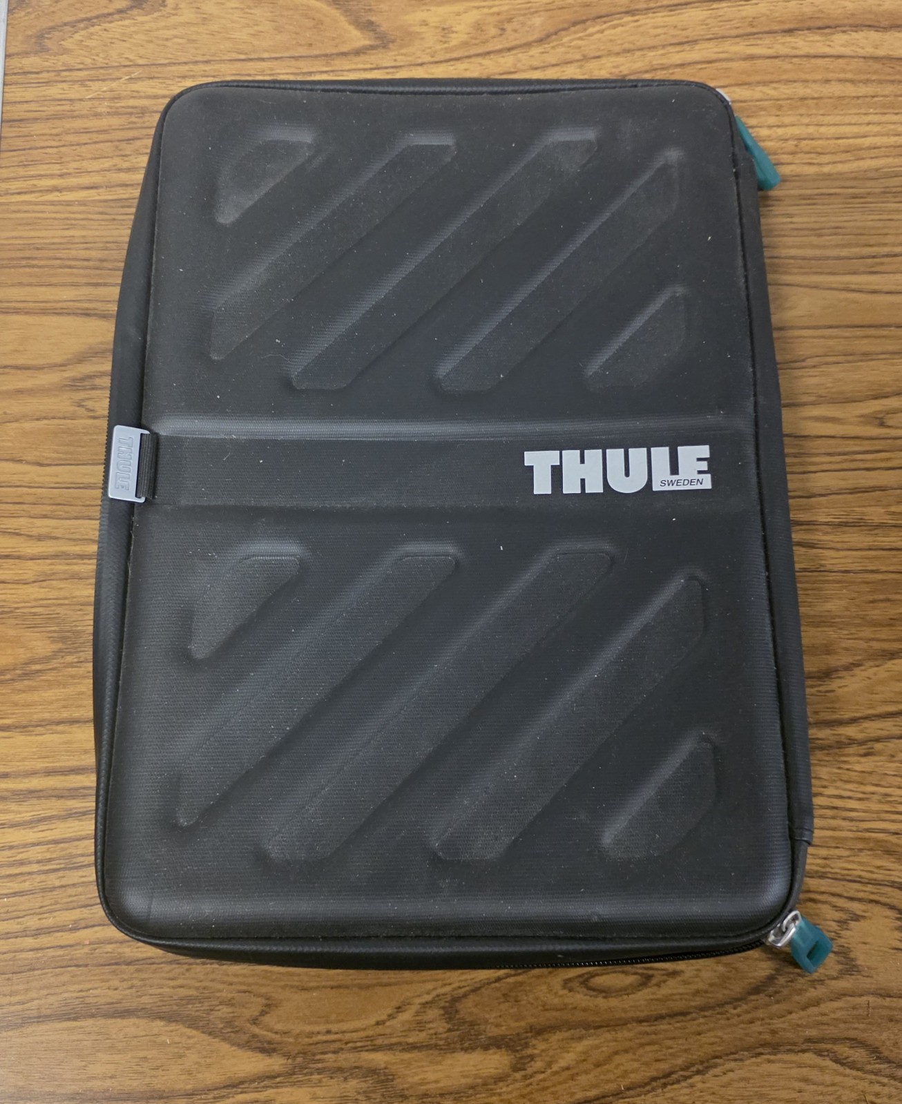 THULE Gauntlet Laptop, Protective Sleeve, Carry Case (outer 13.75x10")