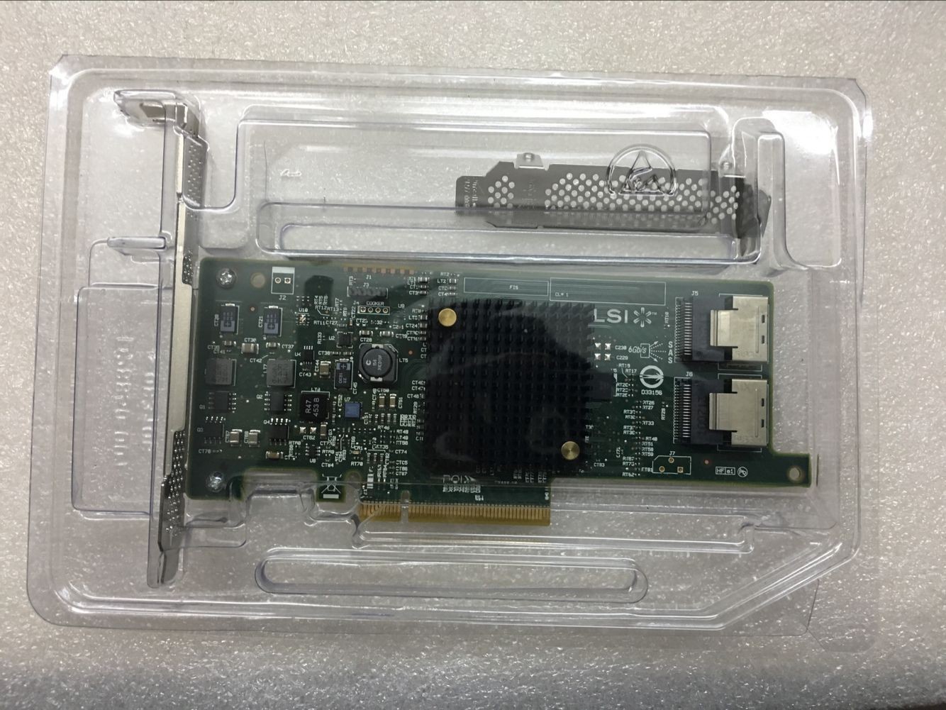 HP LSI SAS it Fashion 9205-8i H220 Host Bus Adapter 660088-001 PCI-E 3.0