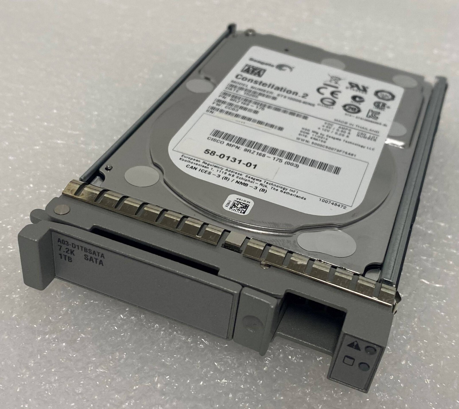 Cisco A03-D1TBSATA 1TB 6Gb/s 7.2K RPM SATA 2.5'' Hard Disk Drive 9RZ168-175