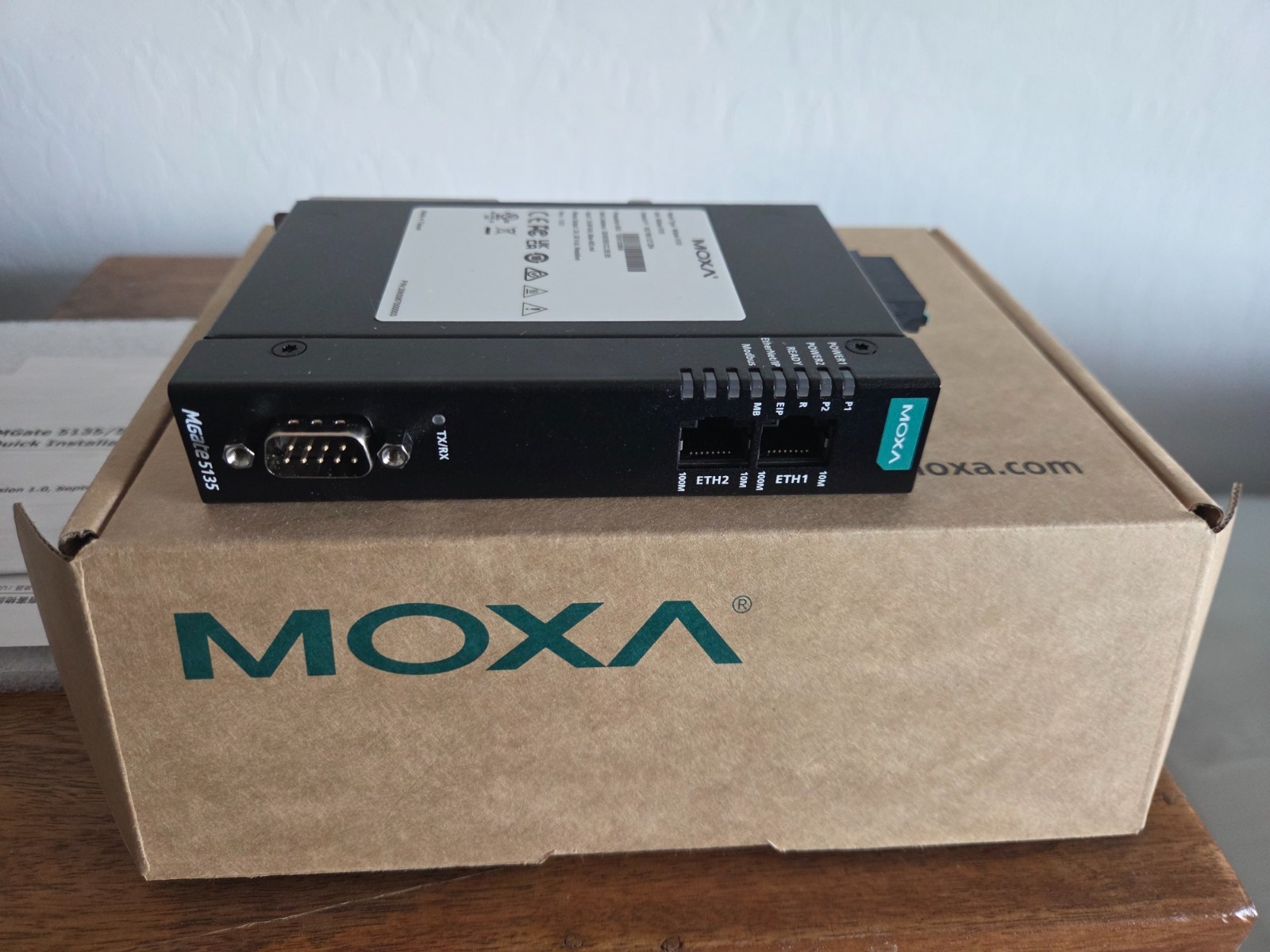 Moxa MGate 5135 Industrial Modbus to EtherNet/IP Gateway - New Open Box