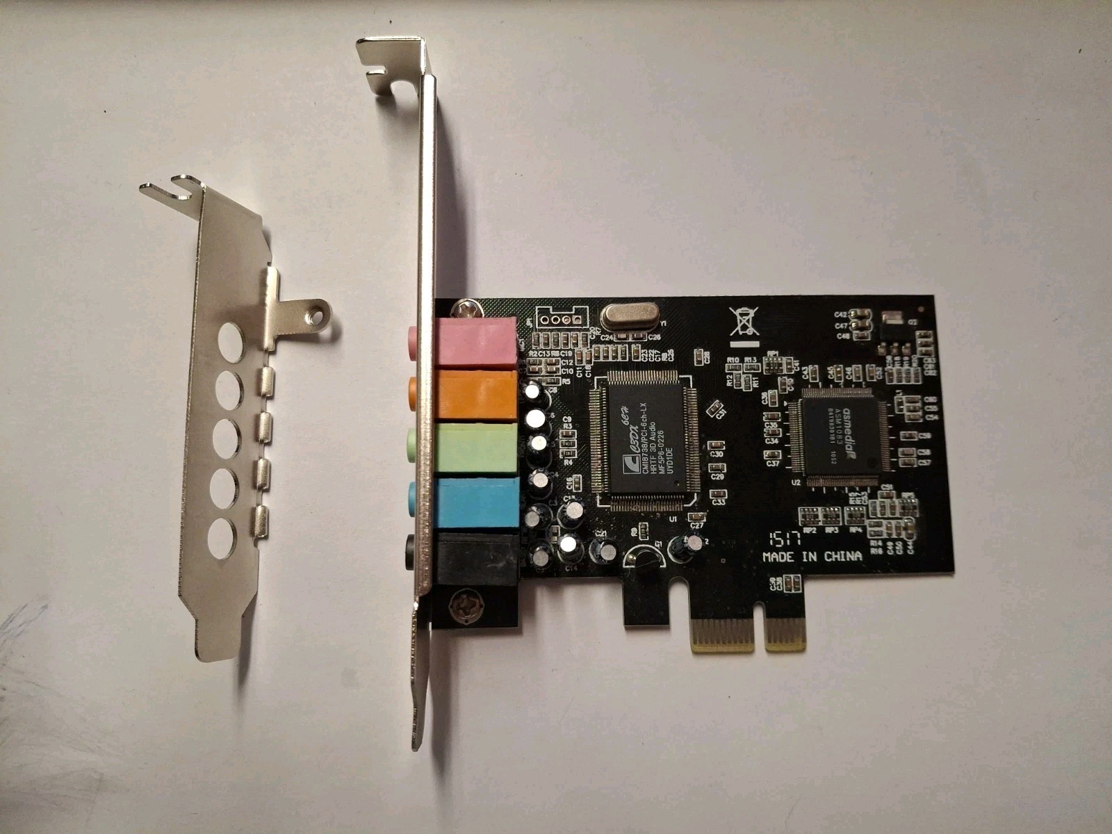 High-Performance ASMedia ASM1083 PCIe Soundcard Enhanced Audio with CMI8738 Chip